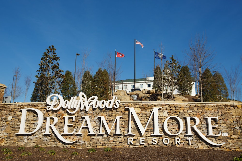 Dollywood S Dreammore Resort And Spa 66/71