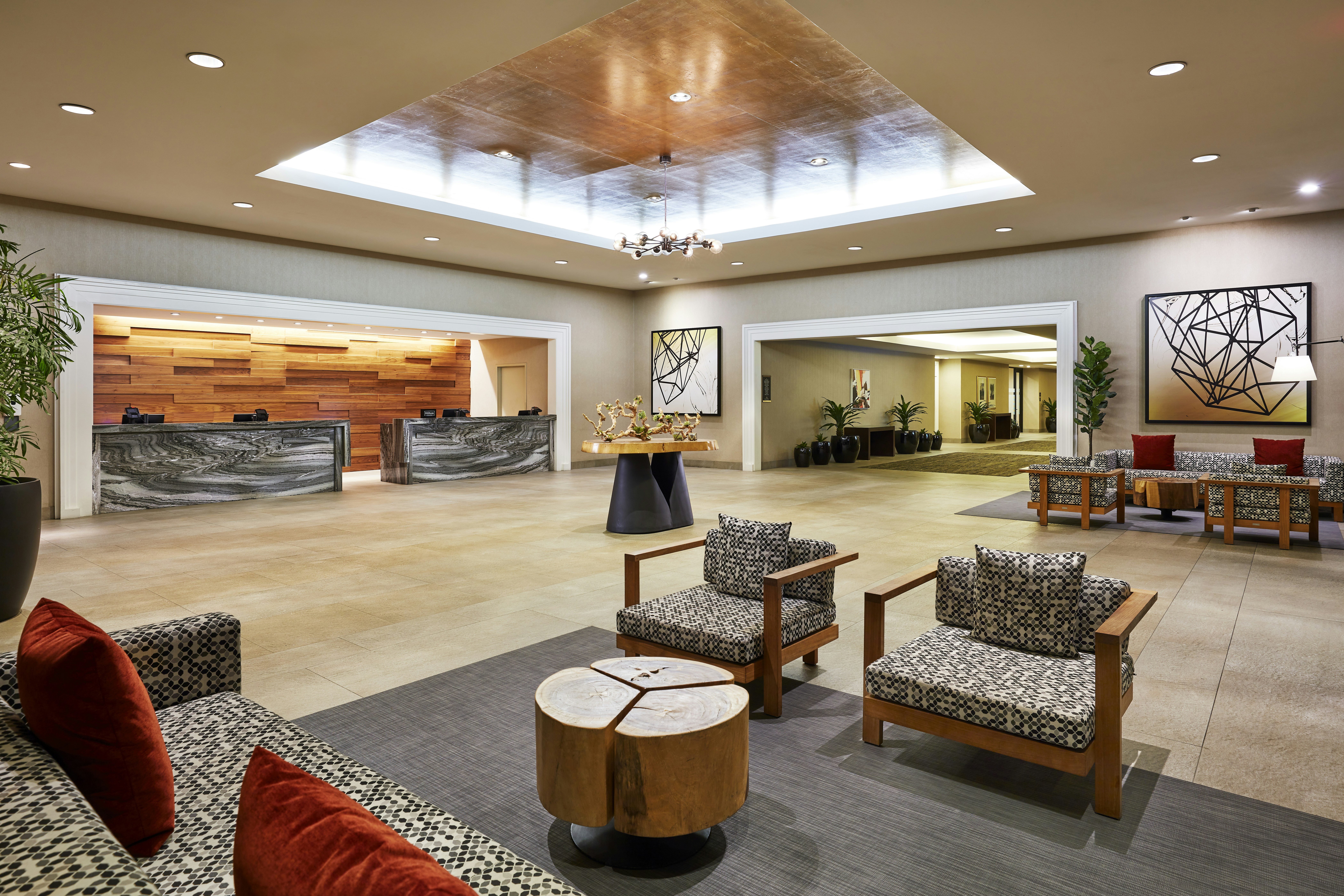 Doubletree By Hilton Golf Resort Palm Springs 37/81