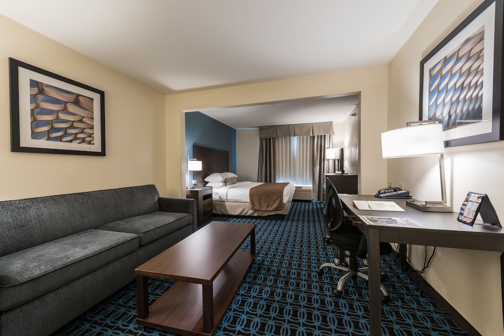 Wingate by Wyndham Schaumburg / Convention Center 52/72