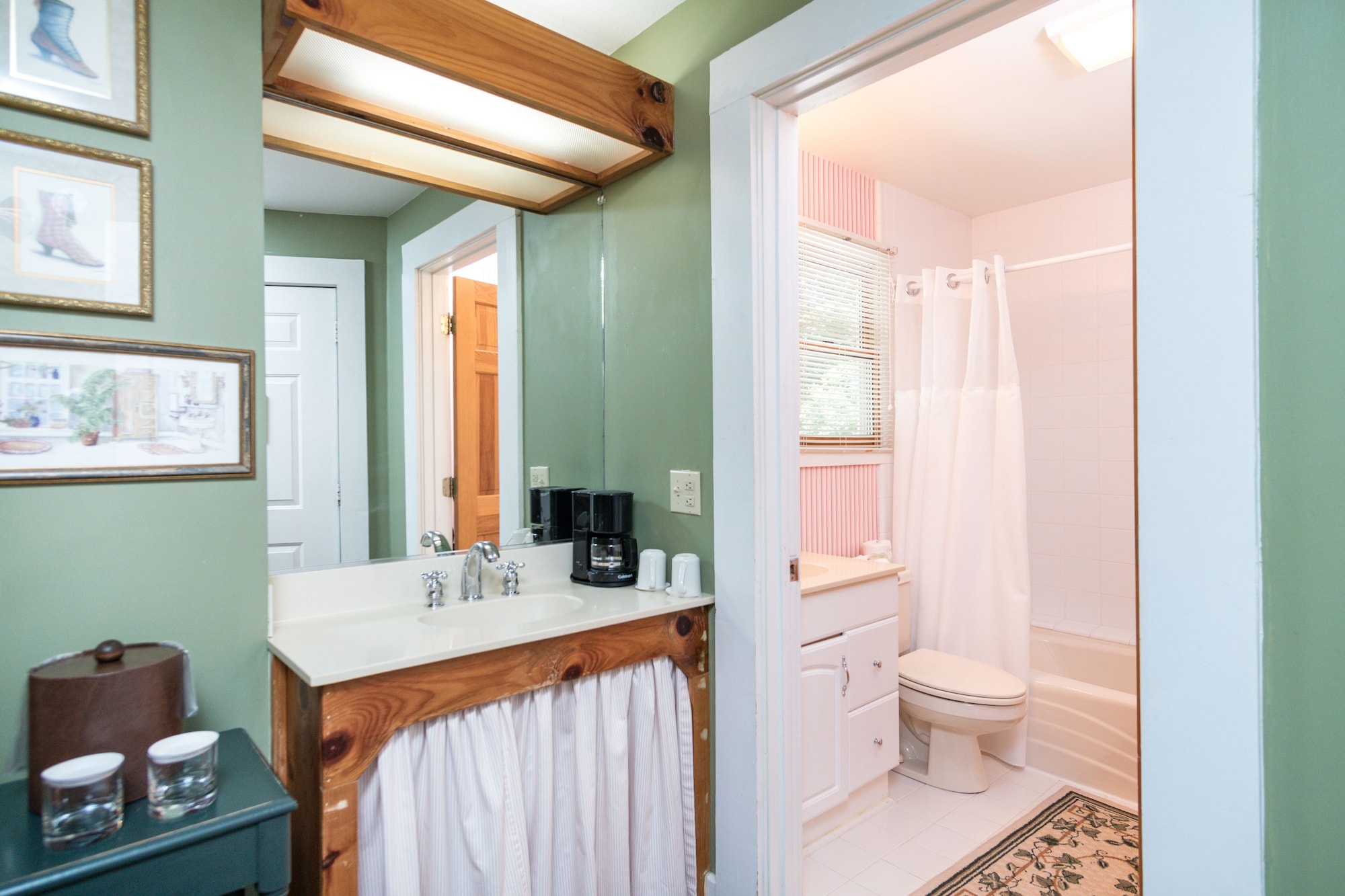 House, King Bed، Highland Lake Inn & Resort 9/9