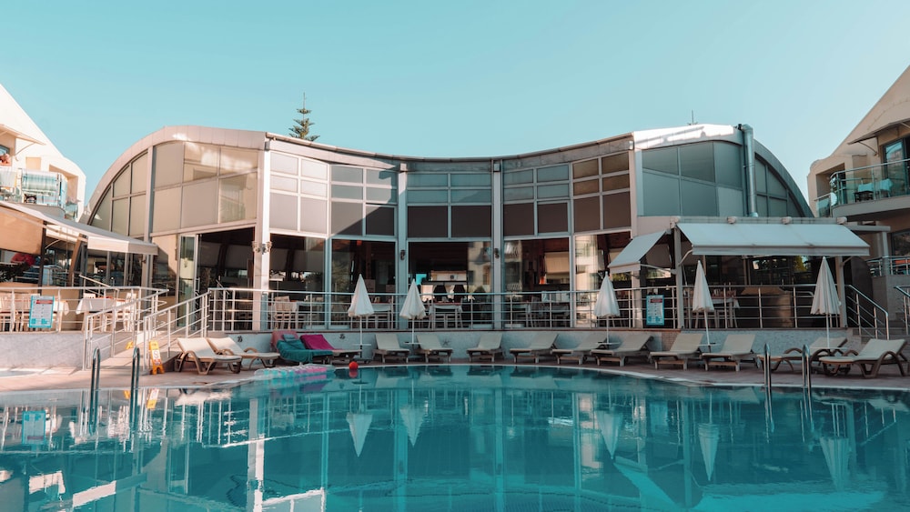 Belcehan Deluxe Hotel 6/50
