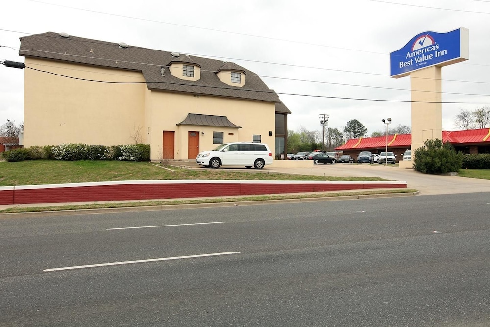 Americas Best Value Inn Longview 2/16