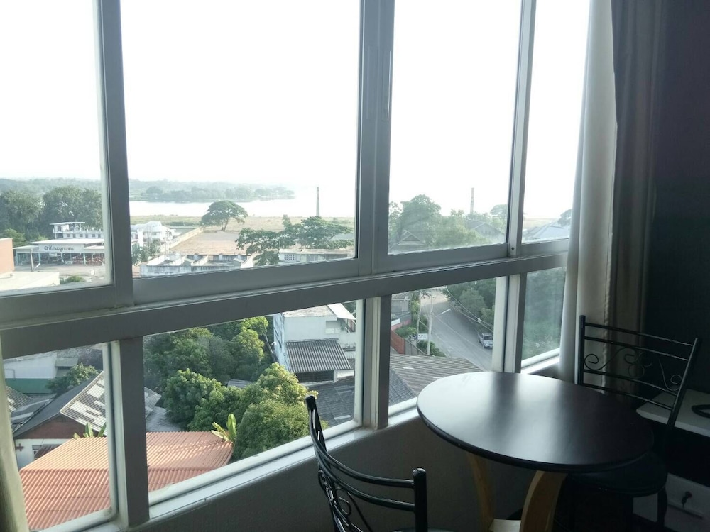 Km Kwanphayao Hotel 32/50