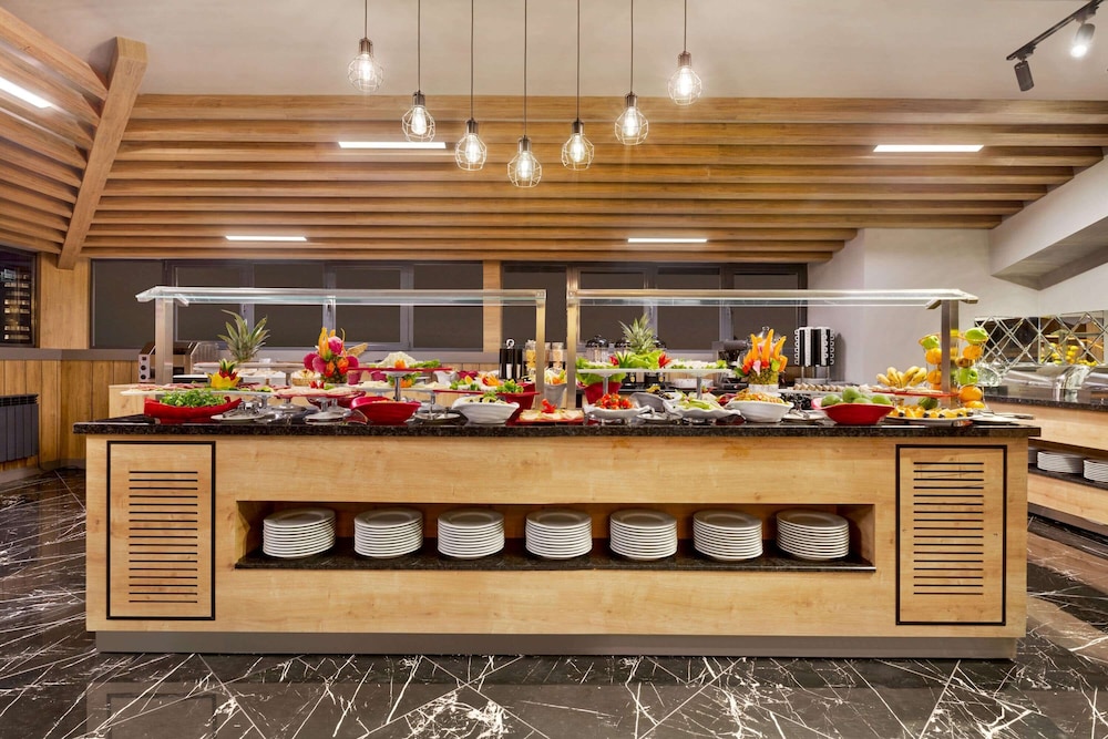 Ramada Encore by Wyndham Istanbul Avcilar 37/41