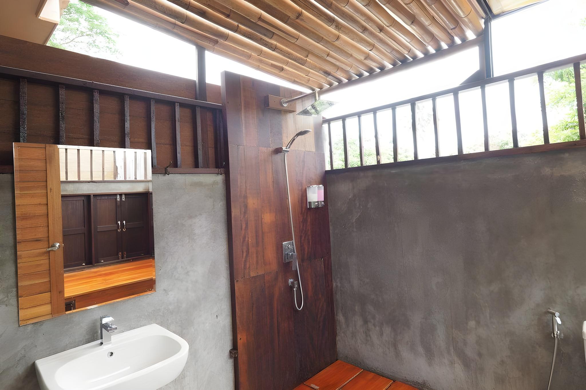 Maithong Riverside 43/43