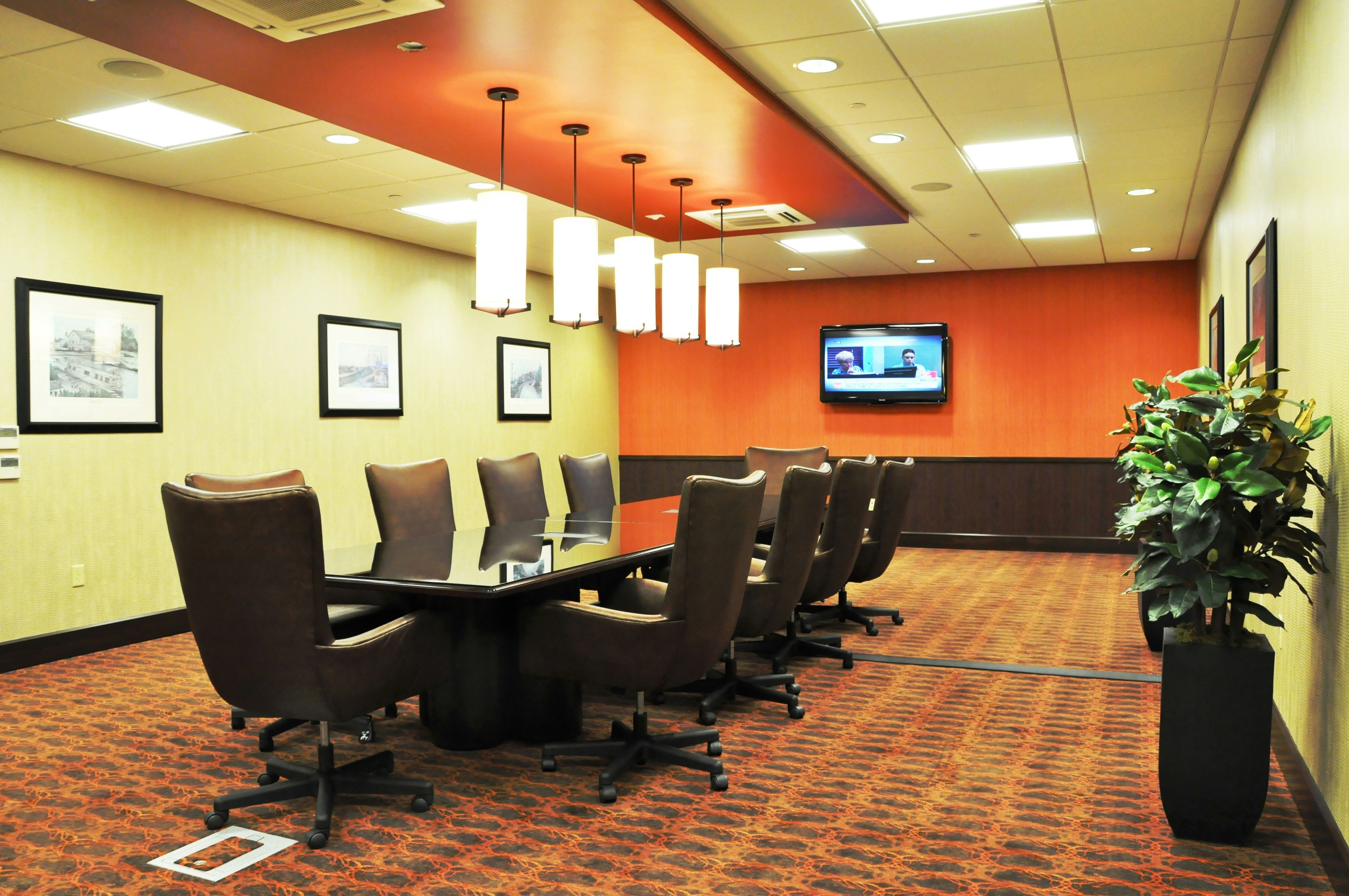 Hampton Inn And Suites Cincinnati Uptown University Area Oh 59/72