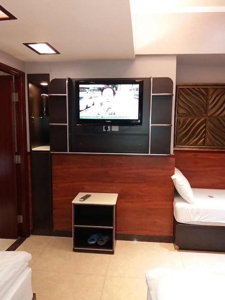 Rai Lei Hotel 3/50
