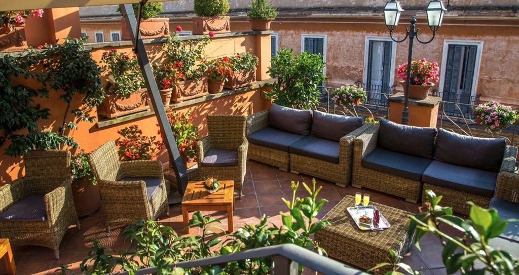 Mozart Hotel Rome 42/67