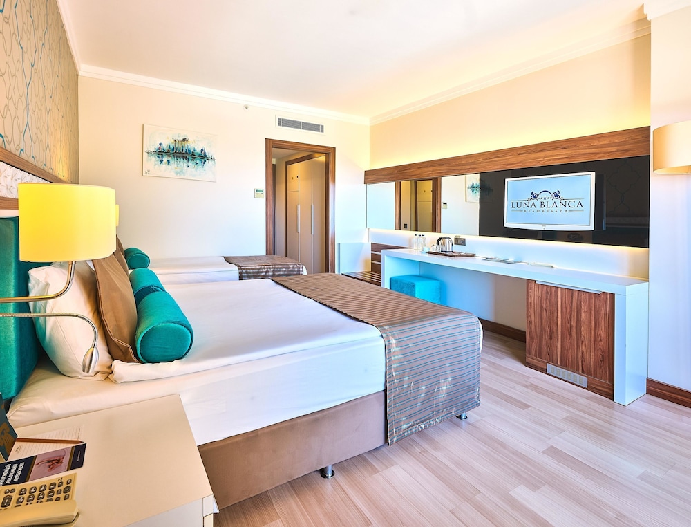 Standard, Sea Side