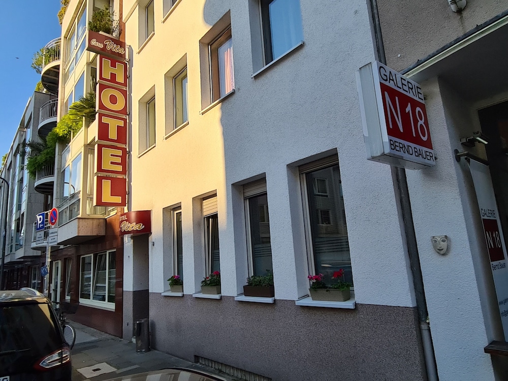 Cara Vita Hotel 52/62