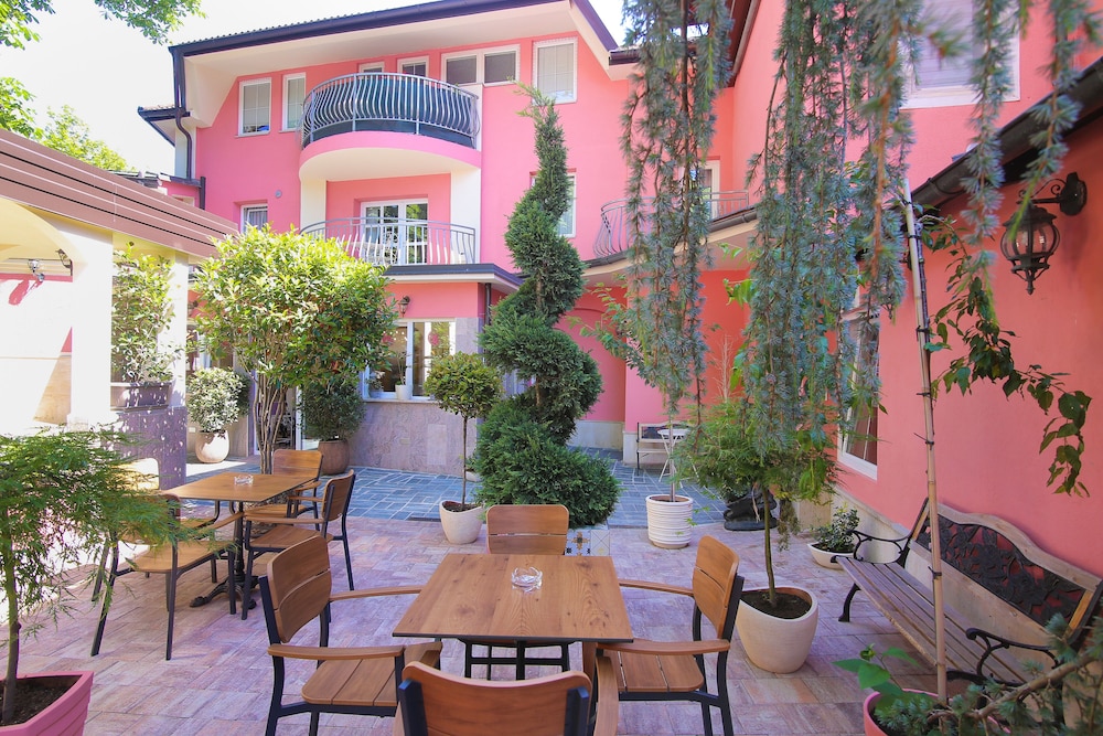 Hotel Asteria 53/63