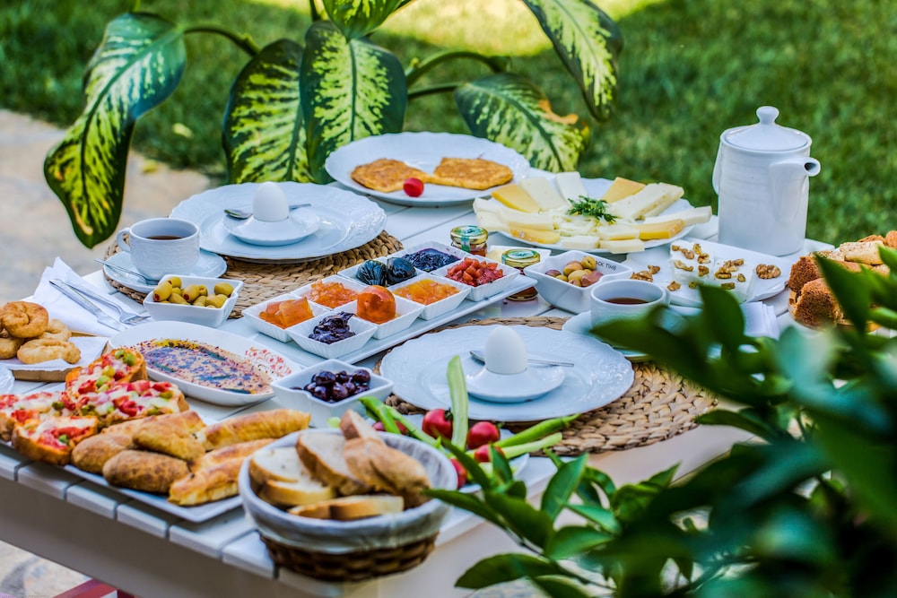 Cunda Esen Hotel 33/50