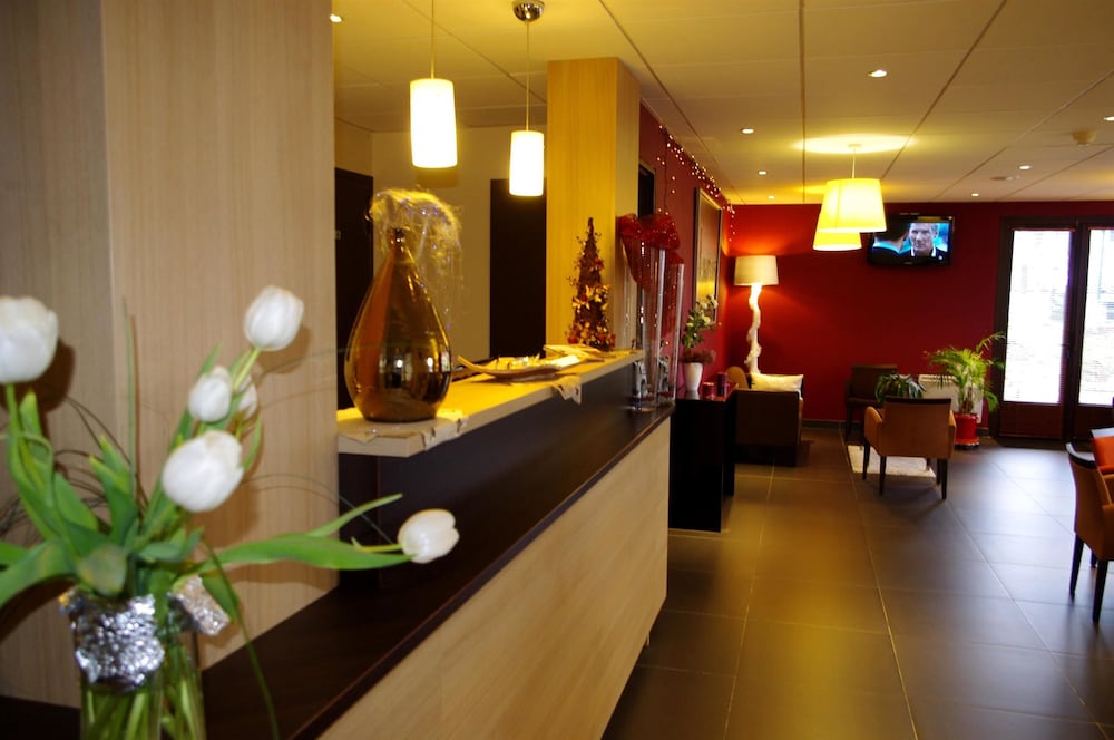 Kyriad Quimper Sud 9/50