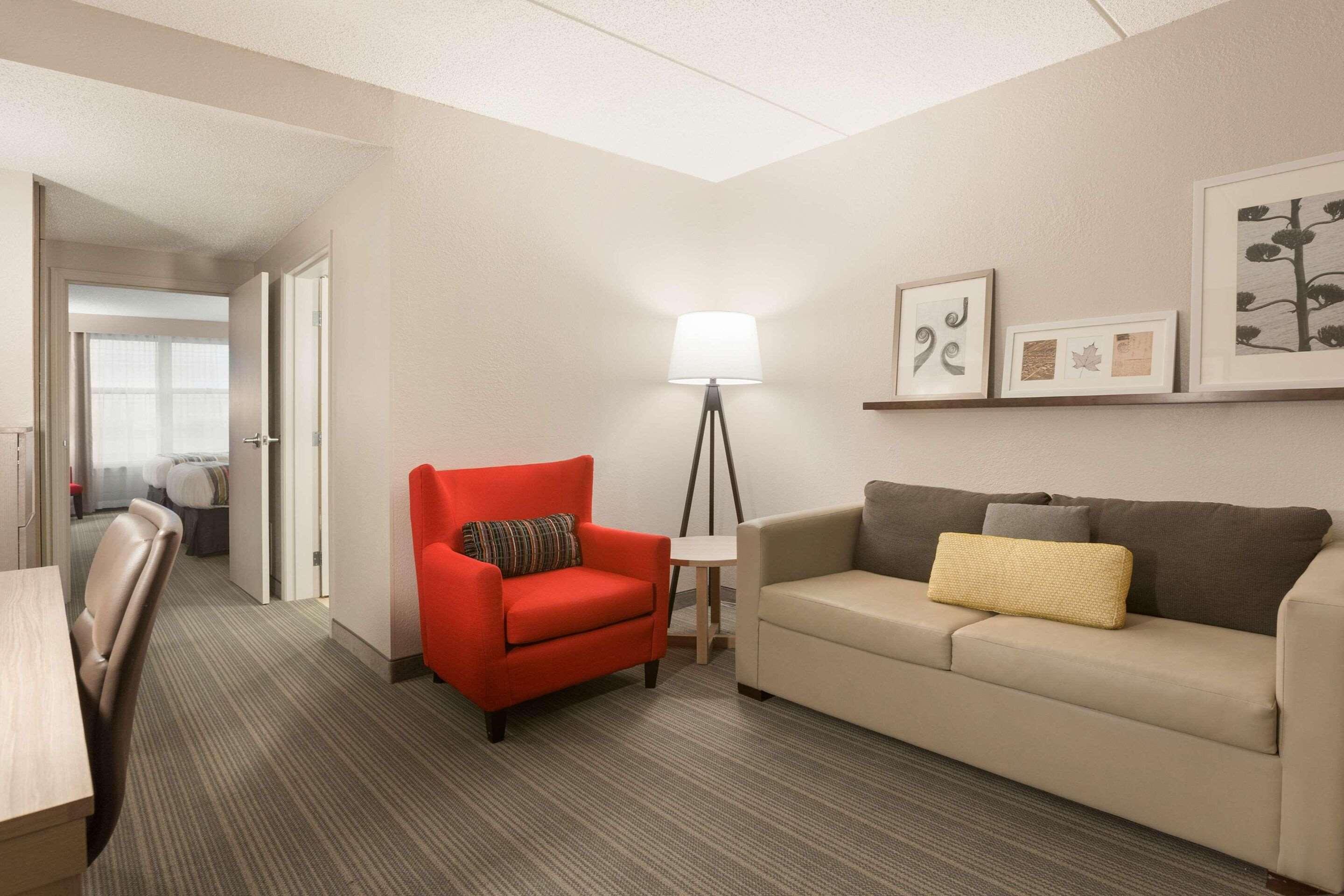 SUITE, 2 QUEEN BEDS