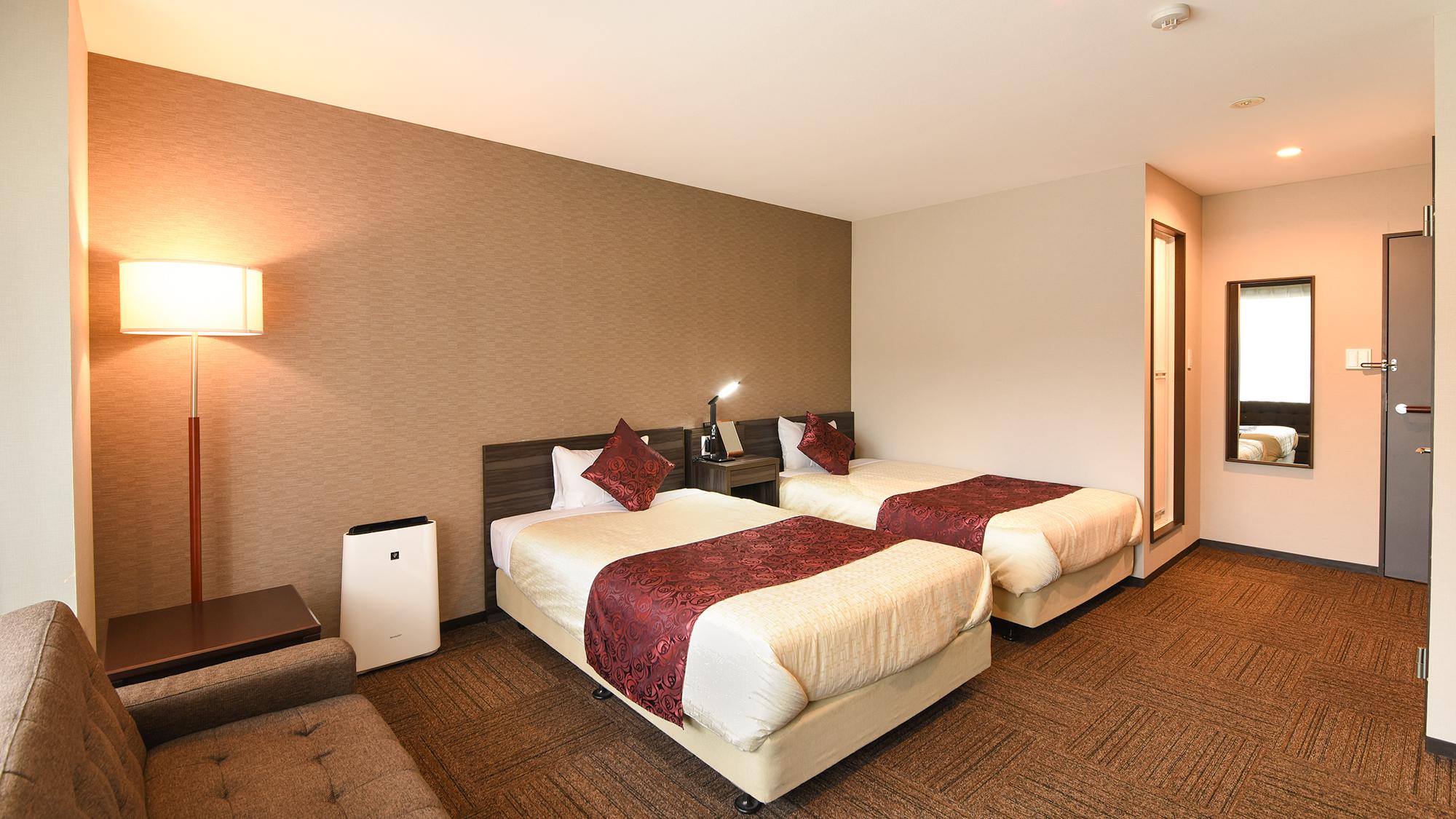 Semi Room, Western, Standard, Twin Beds