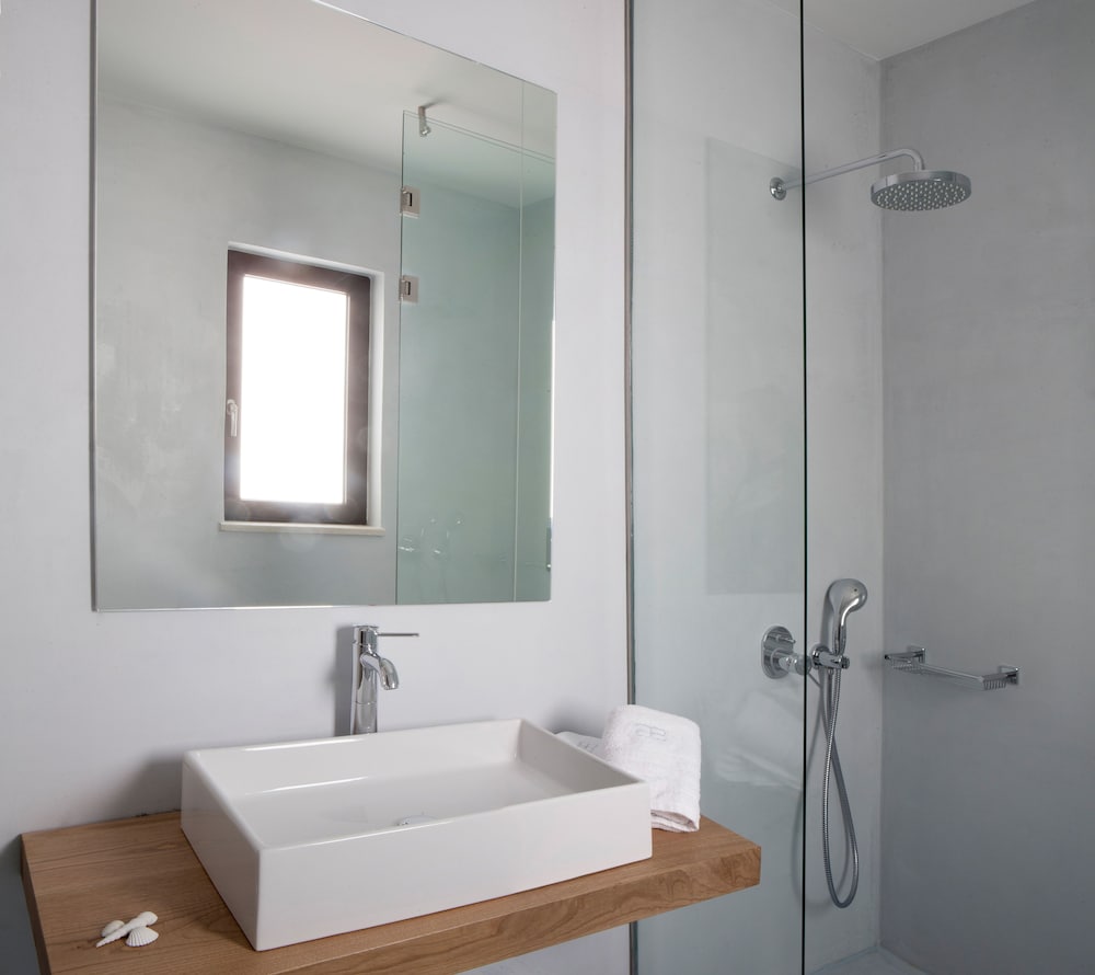 Aethrion Boutique Homes 44/50
