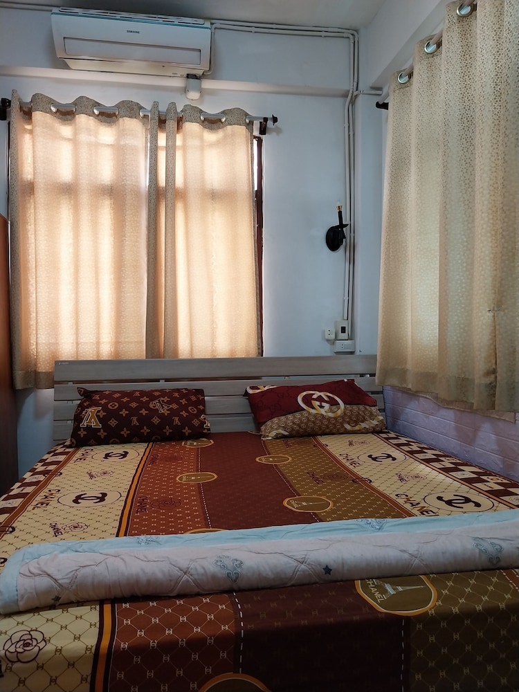 Danee Hostel 43/55