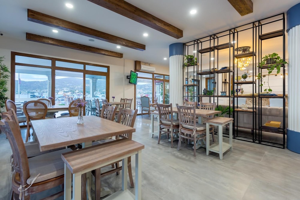 Hanedan Hotel 31/40