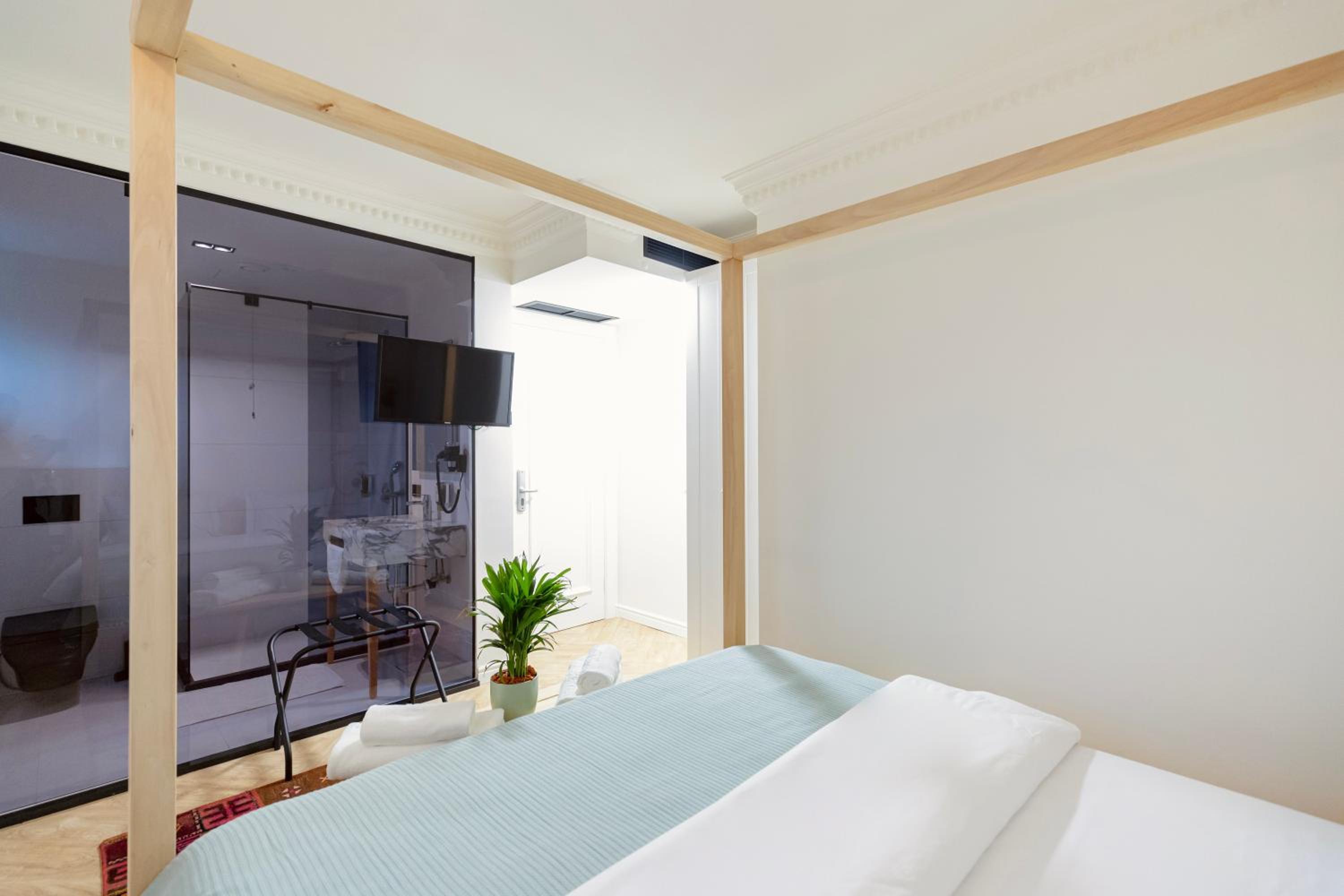 Garden Downtown Boutique Hotel Pristina 20/36