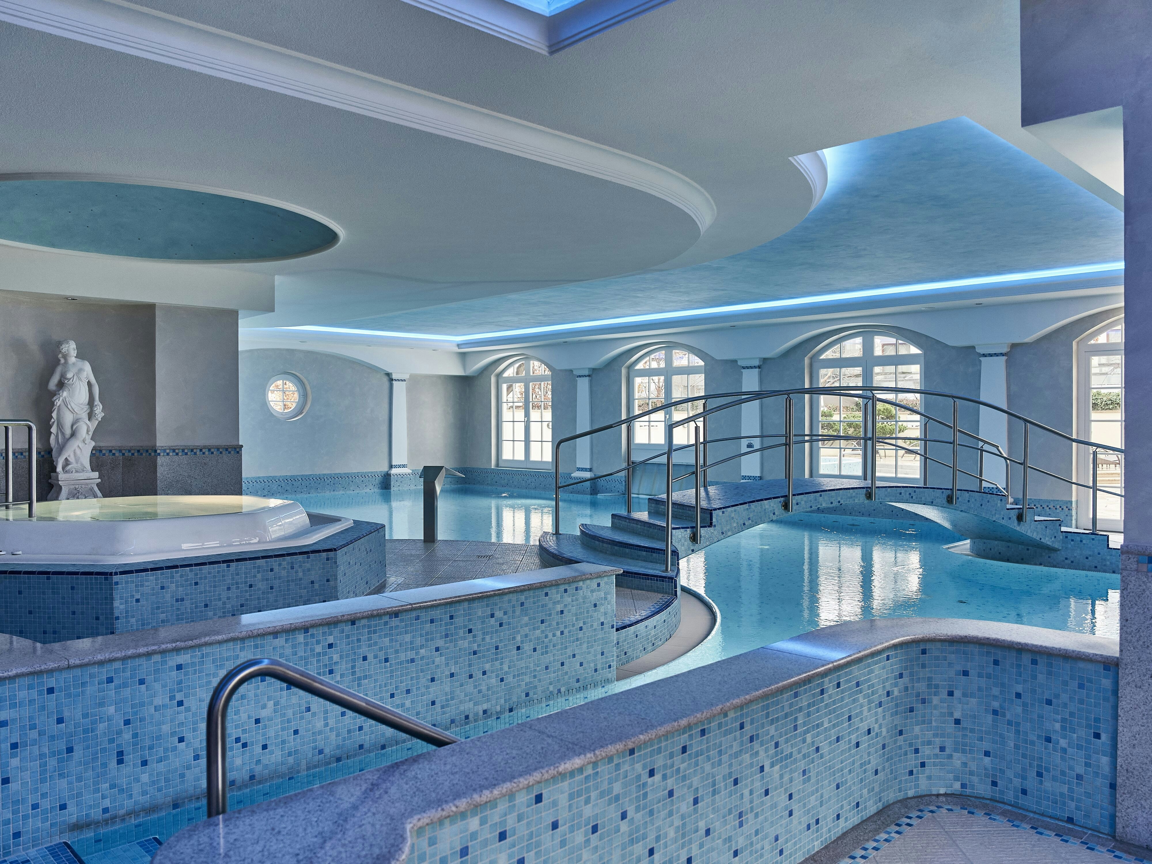 Travel Charme Kurhaus Binz 11/29
