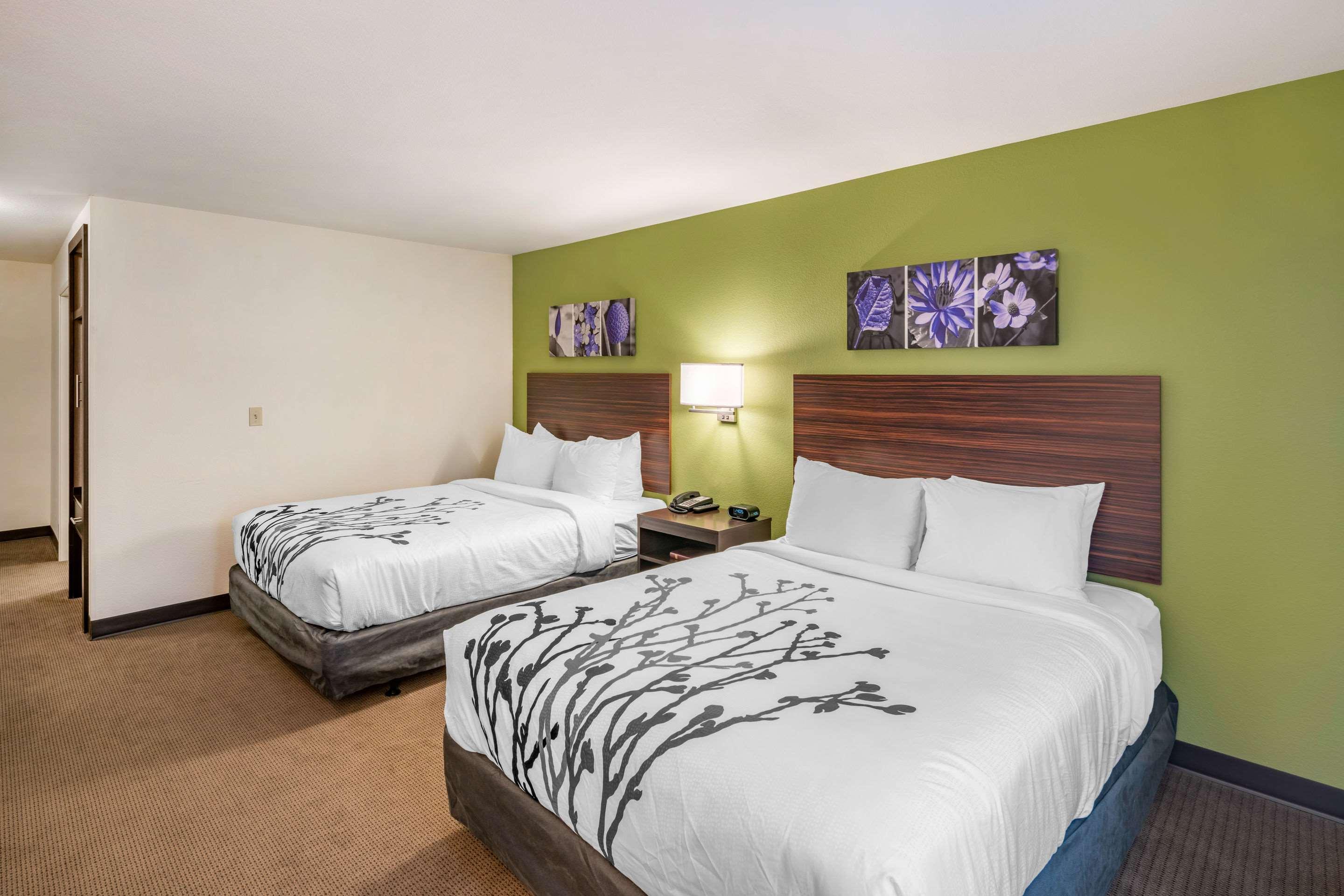 ROOM, 2 QUEEN BEDS