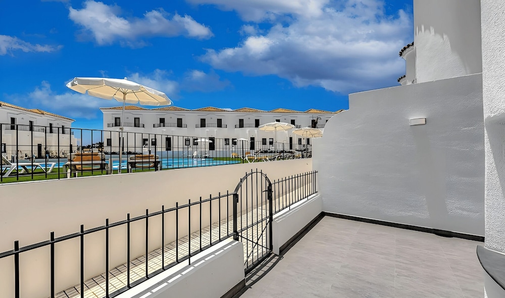Ocean Boulevard Tenerife 5/50