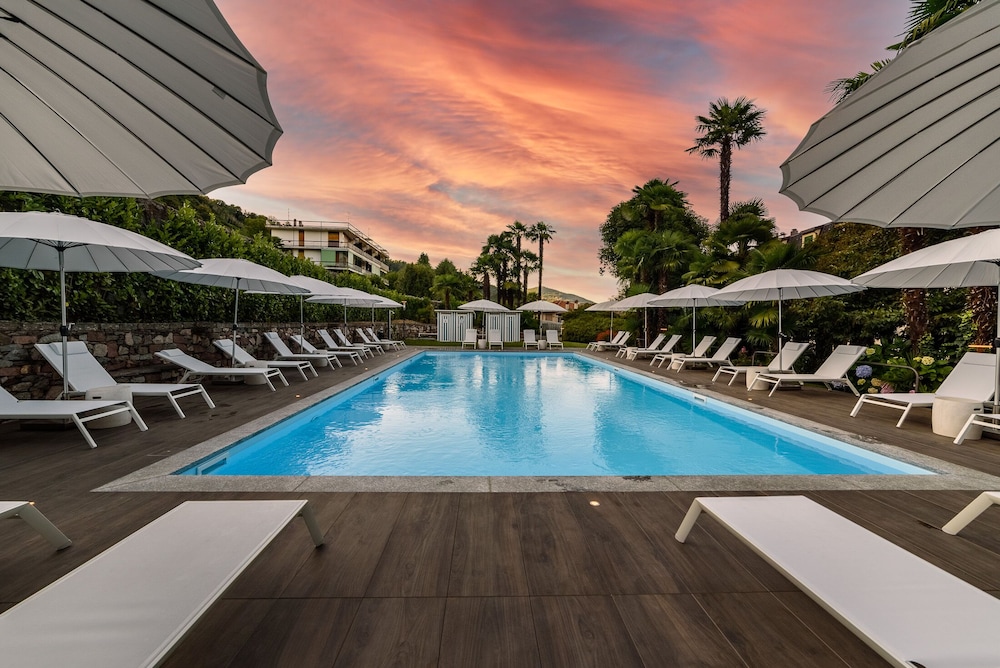 Hotel Villa Paradiso 27/30