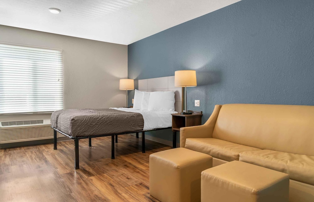 Extended Stay America Suites - Detroit - Rochester Hills 11/30