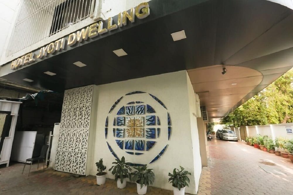 Jyoti Dwelling 1/28