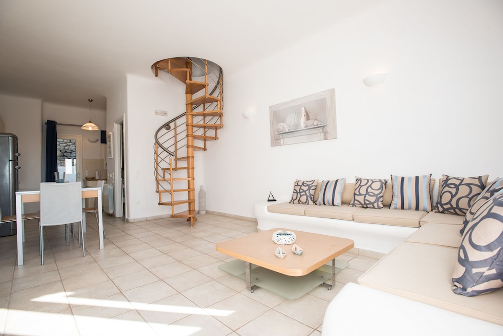 Villa Nireas 49/67