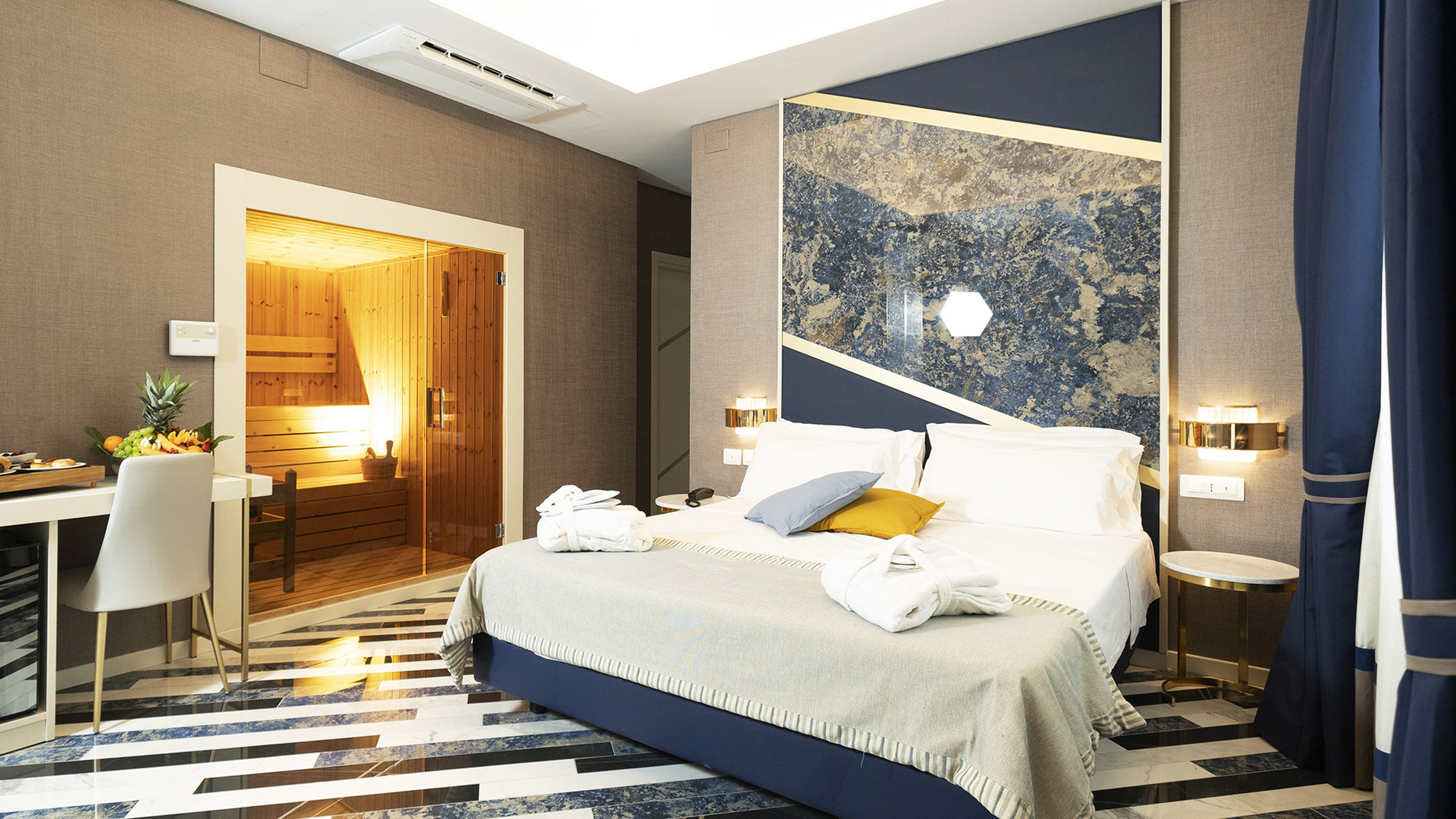 Hotel Club Cala Moresca Naples Bacoli 10/87