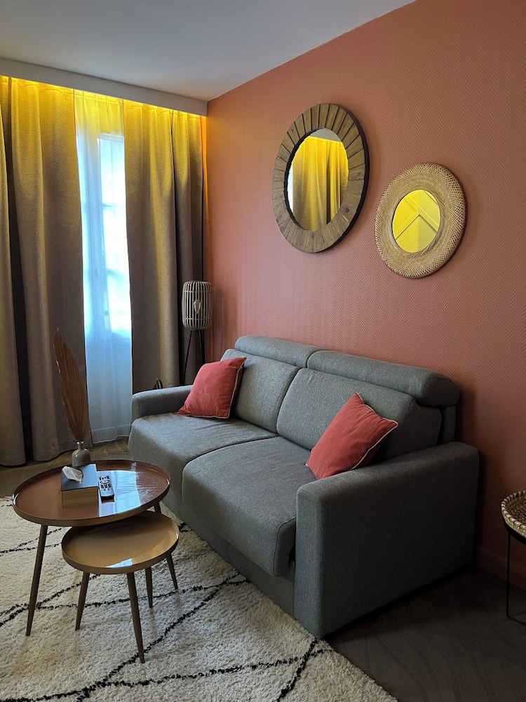 Hotel Normandy 37/58