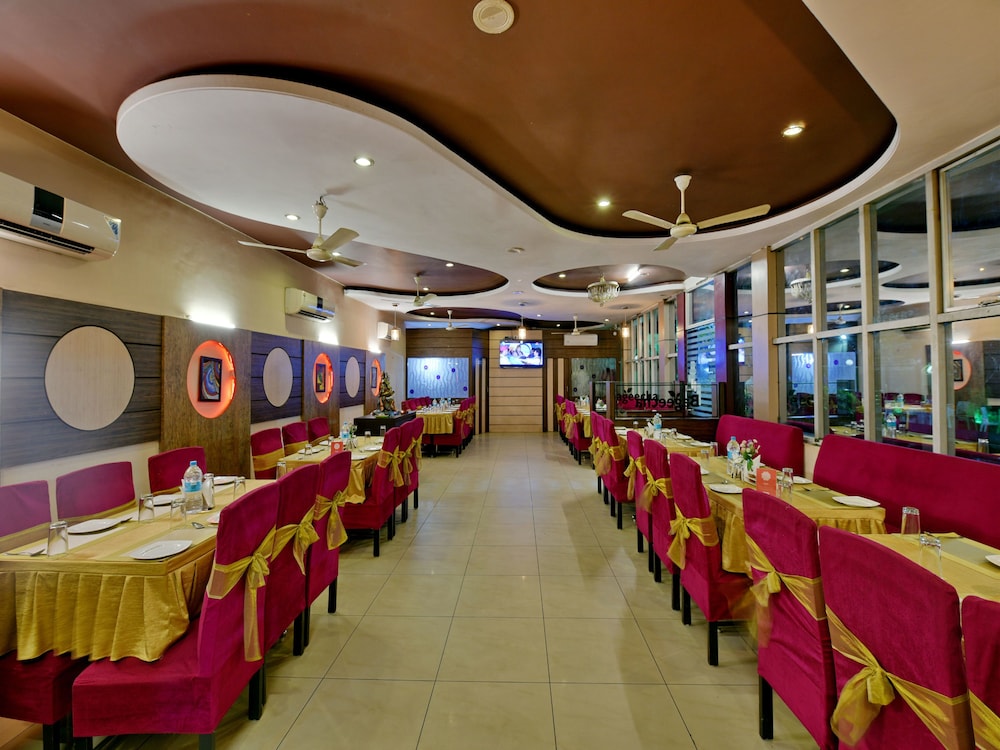 Classic 7 Hotel &amp; Restaurant 30/43