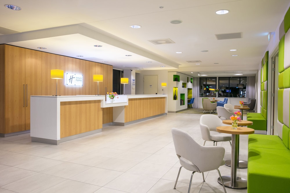 Holiday Inn Express Amsterdam Arena Towers 8/74