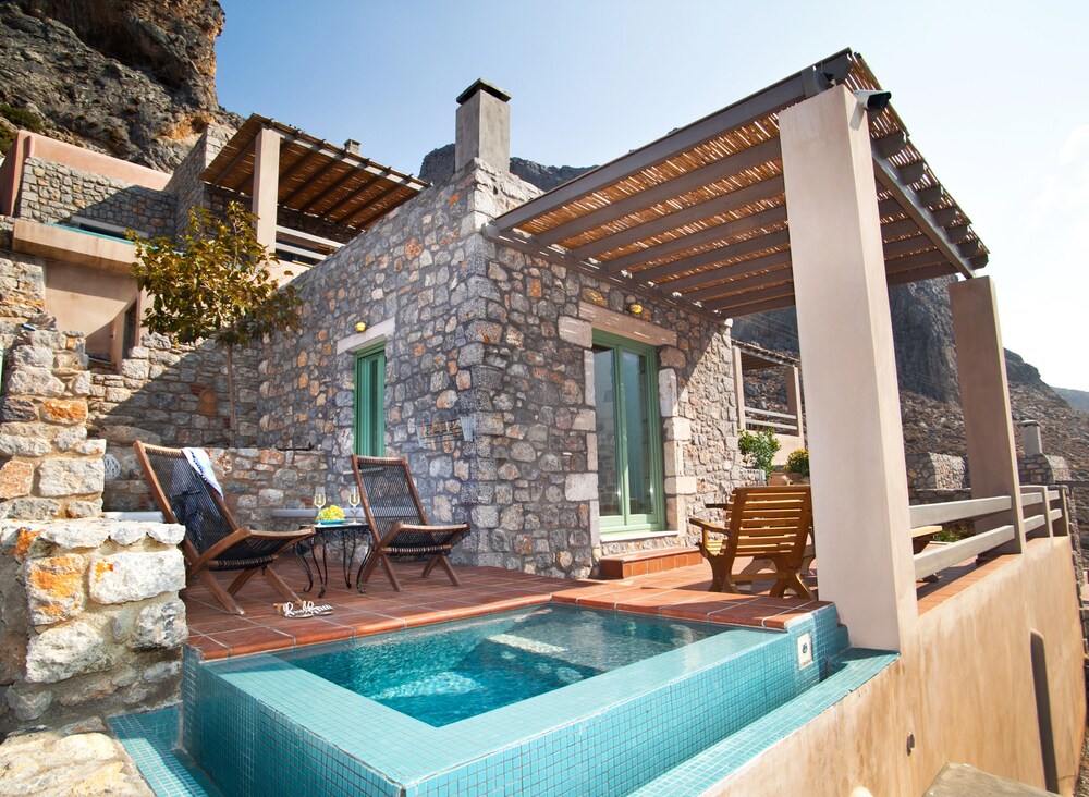 Petra Boutique Homes 22/50