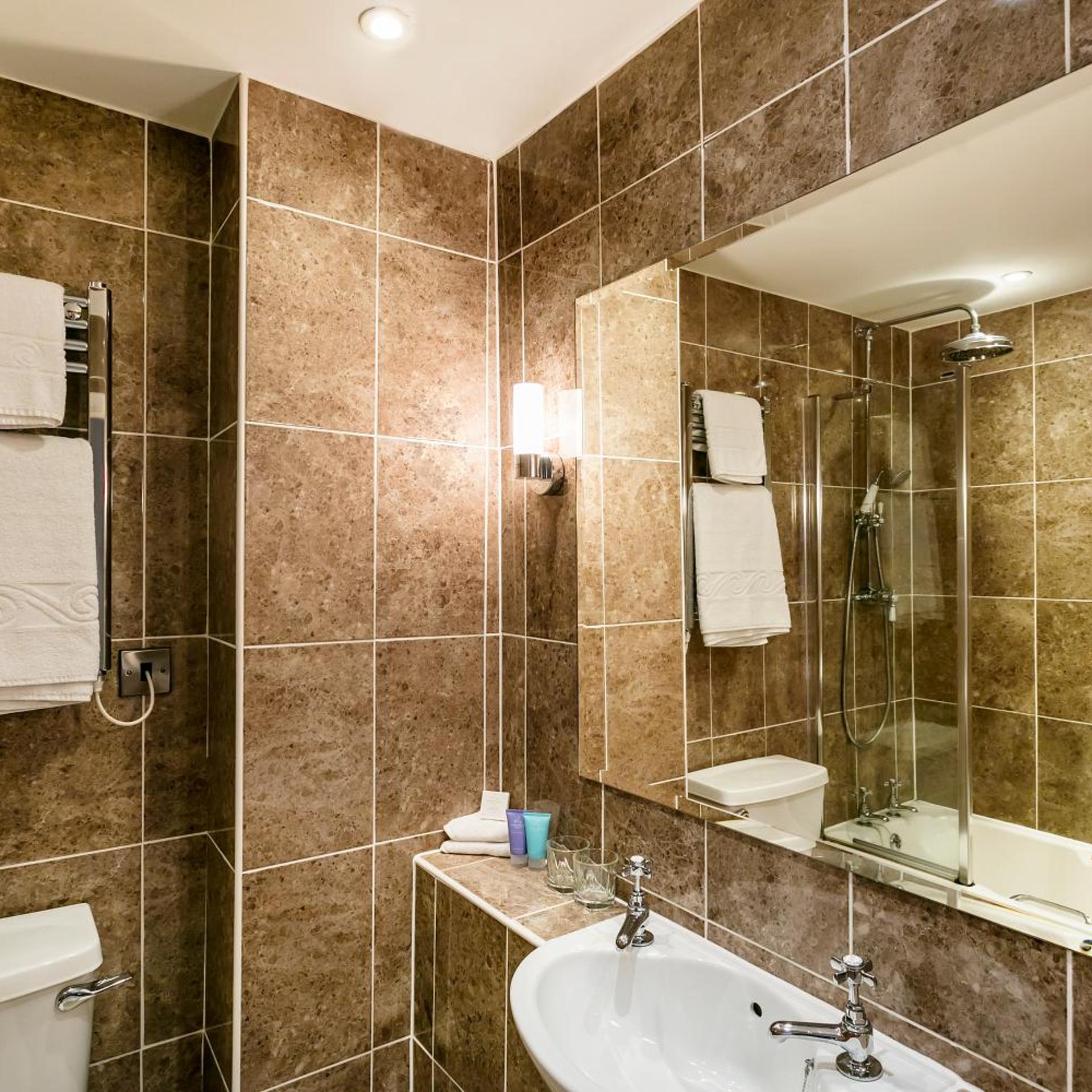 غرفة متصلة كلاسيكية عائلية، The Coniston Hotel and Country Estate 7/7