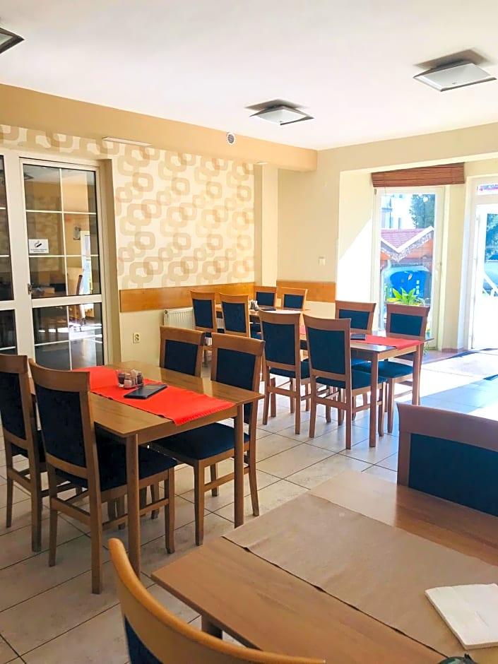 Hotel Orlan 37/50