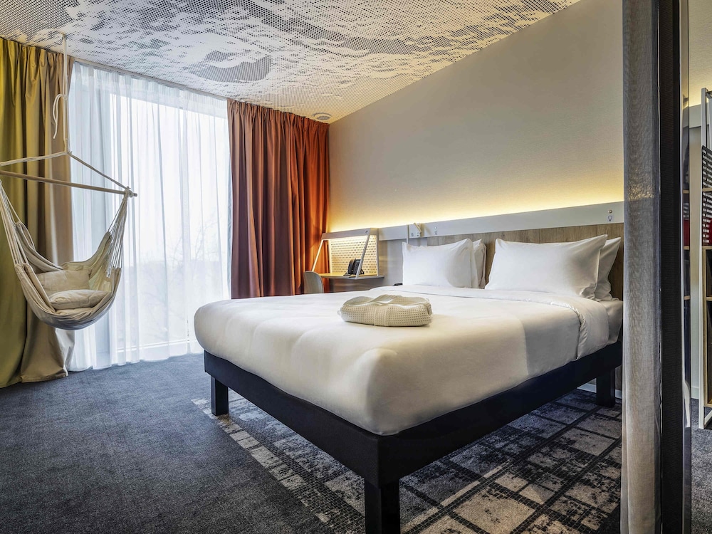 Novotel Living Almaty Jetisu 26/67