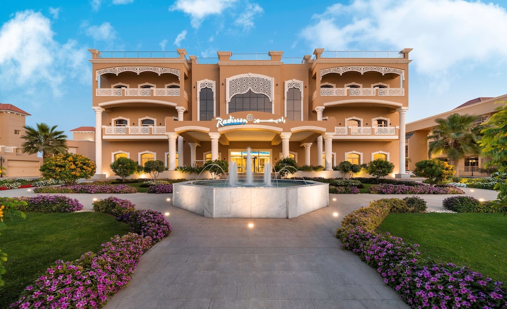 فندق راديسون مطار الرياض(Radisson Riyadh Airport) 61/64