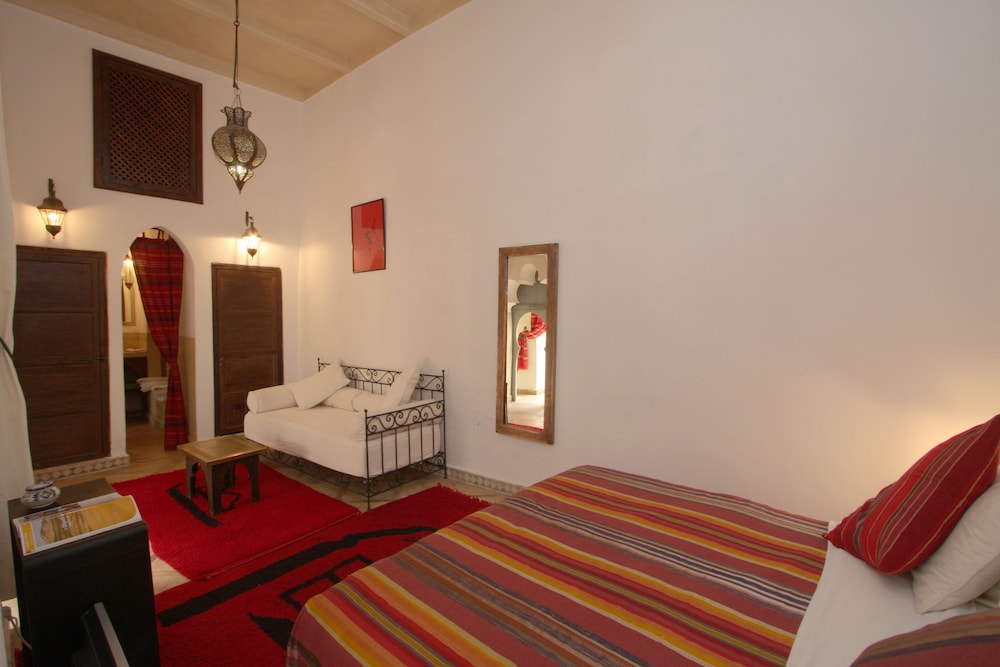 RIAD DAR BOUNOUAR 15/34