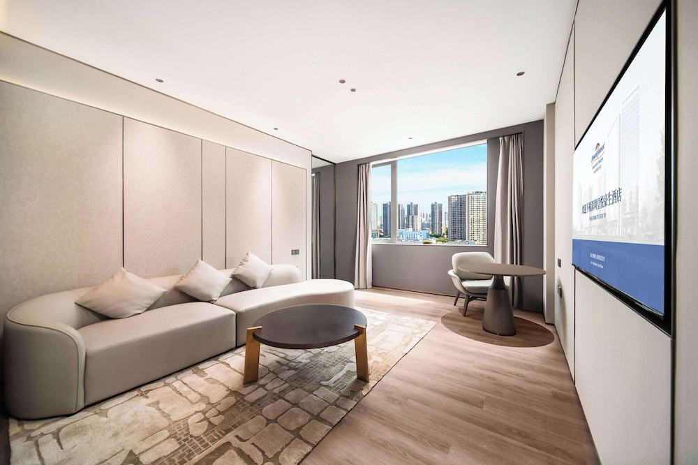 Howard Johnson Royal Hotel Shenzhen 18/32
