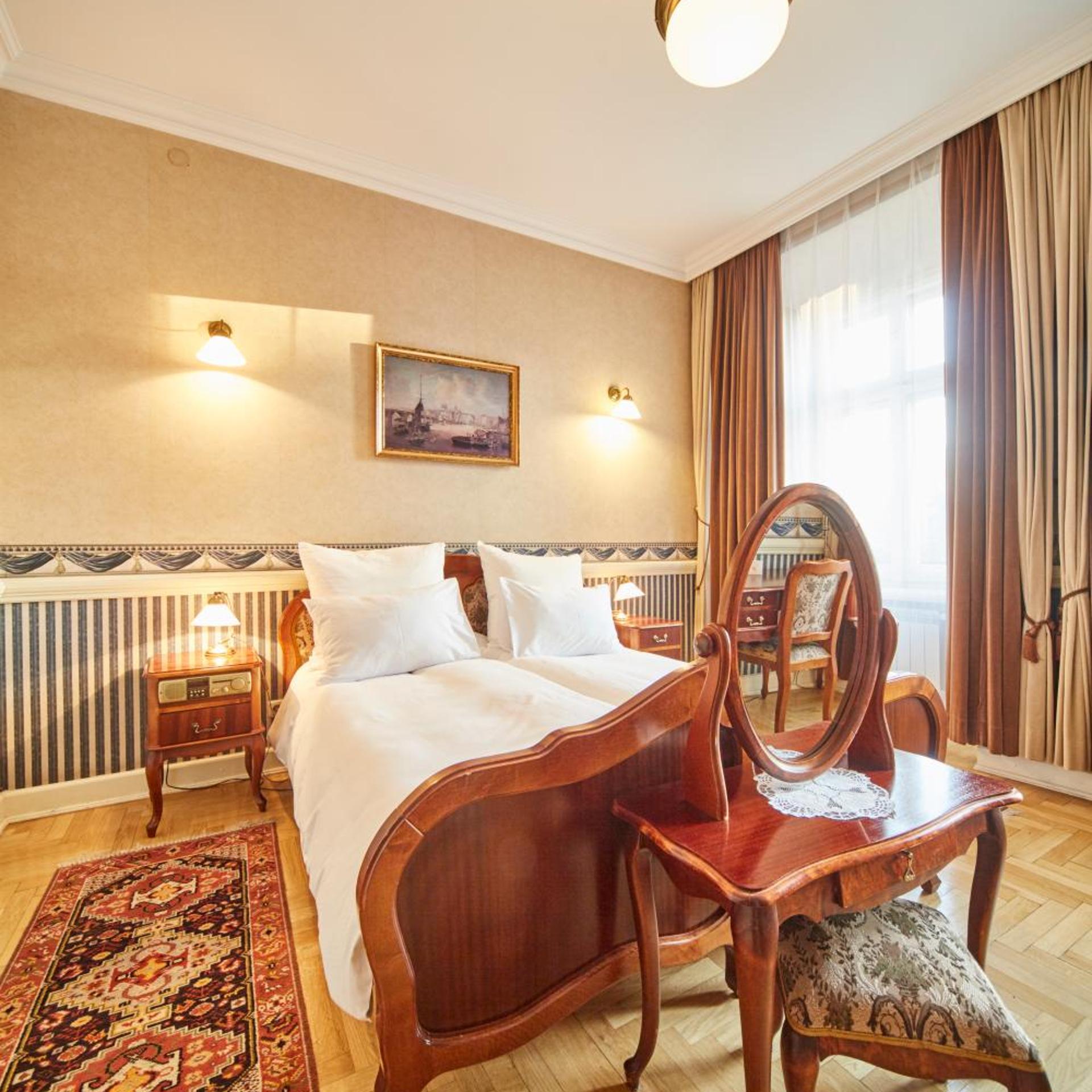 غرفة ديلوكس بسرير مزدوج، Hotel Pollera 4/8