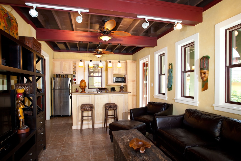 Hermosa Cove Villa Resort and Suites 25/39