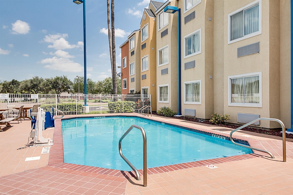 Motel6 McAllen, TX - East 38/60