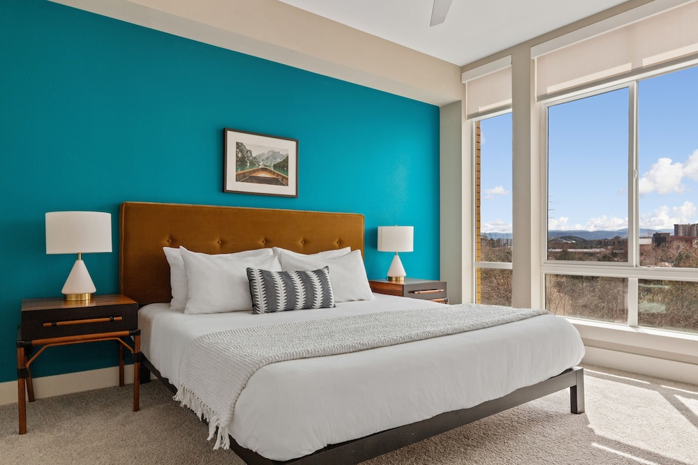 2 Bedrooms, Family, Apartment, Futon Bed, 2 King Beds, 2 Bathrooms