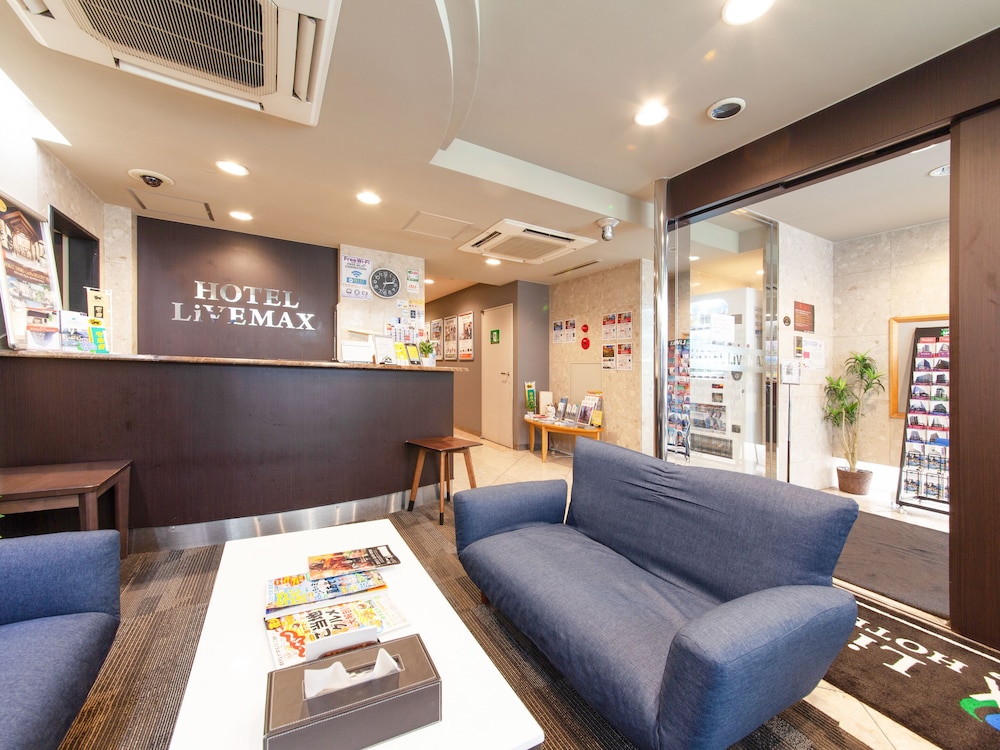 Livemax Budget Shimbashi 40/45