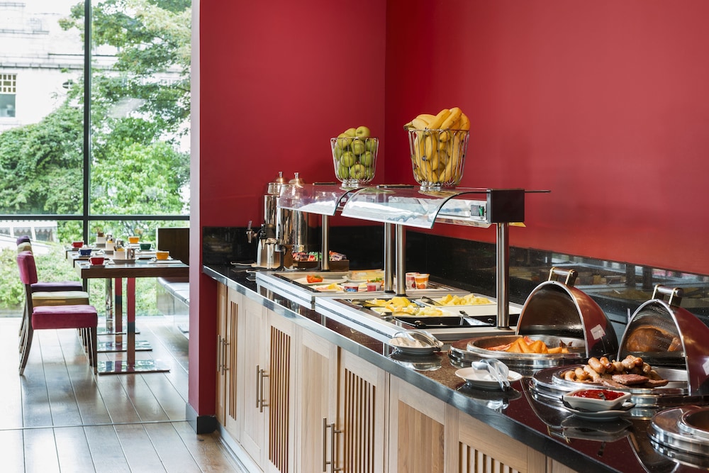 Park Inn by Radisson Aberdeen 37/62