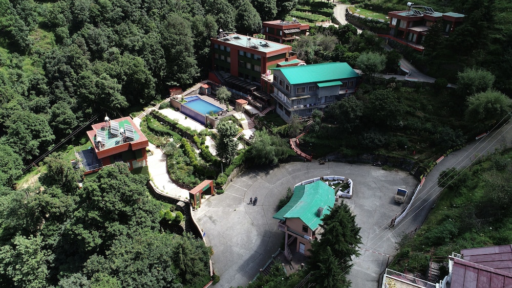 Aamari Resorts 43/51