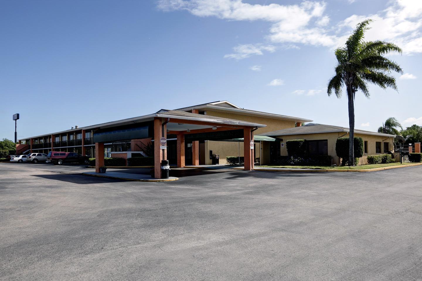 Americas Best Value Inn Florida Turnpike & I-95 7/8