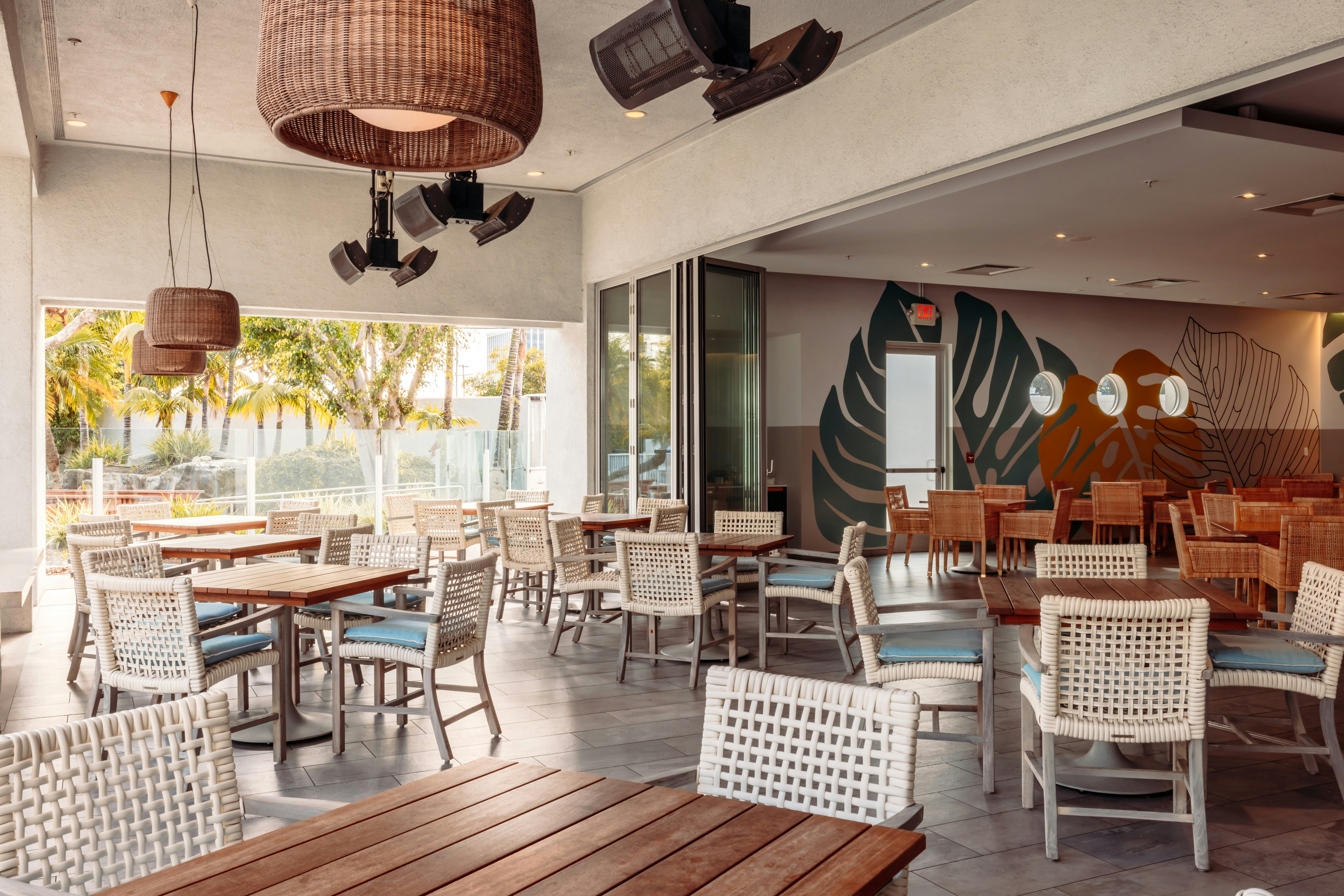 Hotel MDR Marina del Rey a DoubleTree by Hilton 14/22